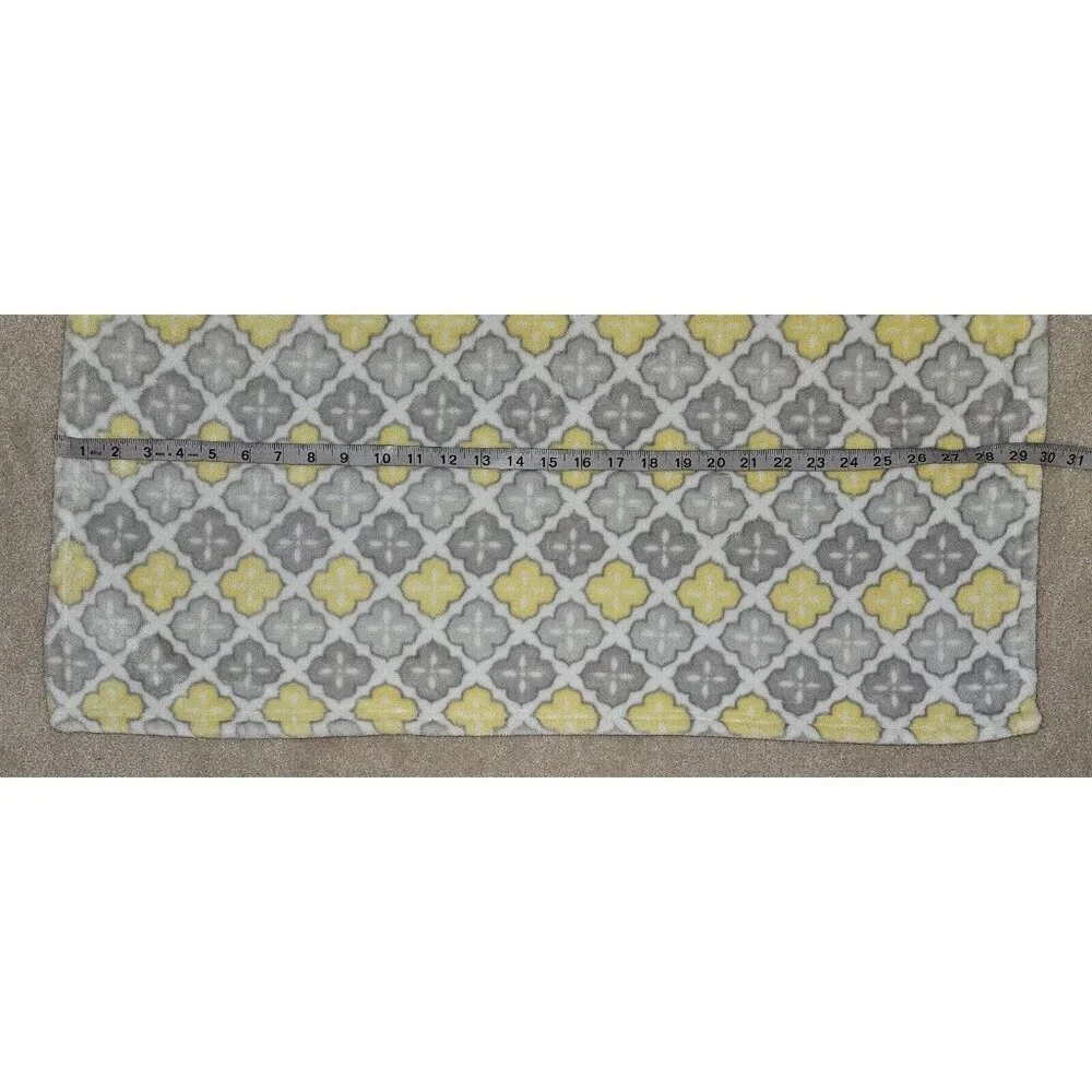 Blankets & Beyond Quatrefoil Geometric Baby Blanket Gray Yellow White 30x45
